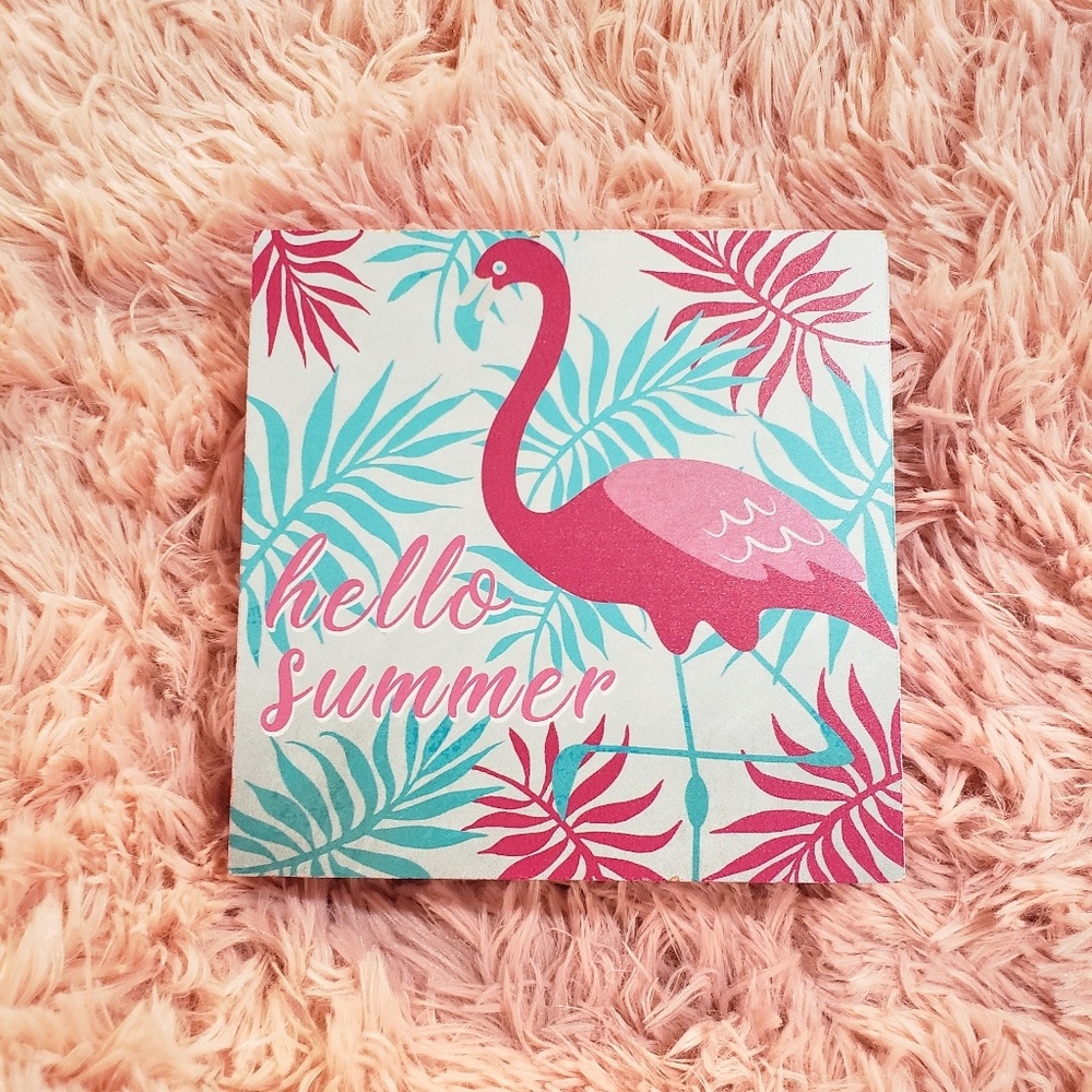 Summer Flamingo Decor